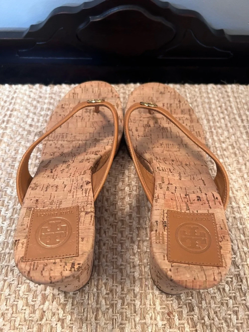 Tory Burch Metalic Gold Suzy Sandal Size 9.5 Cork Wedge Thong Platform